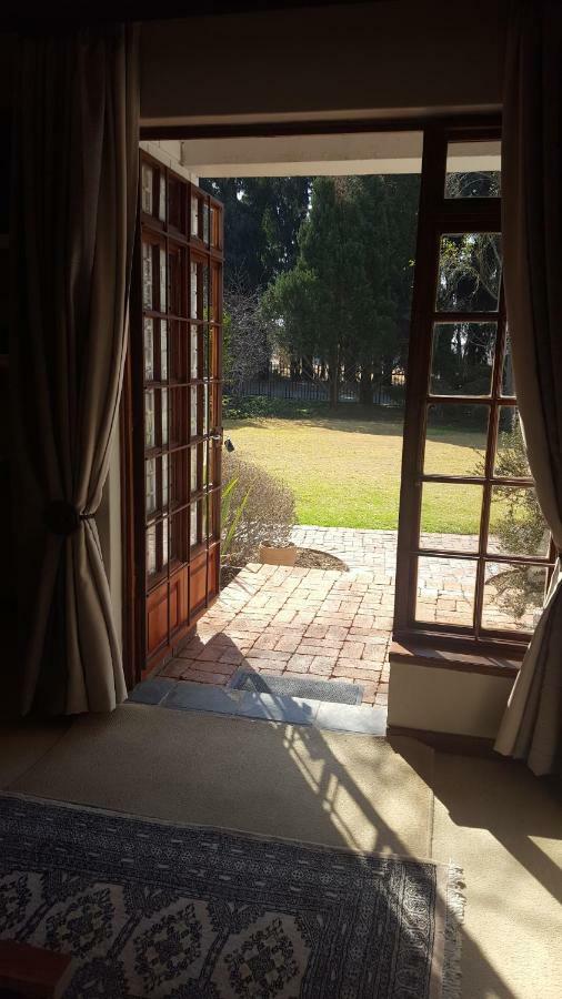 The Fairway Guesthouse Senekal ภายนอก รูปภาพ