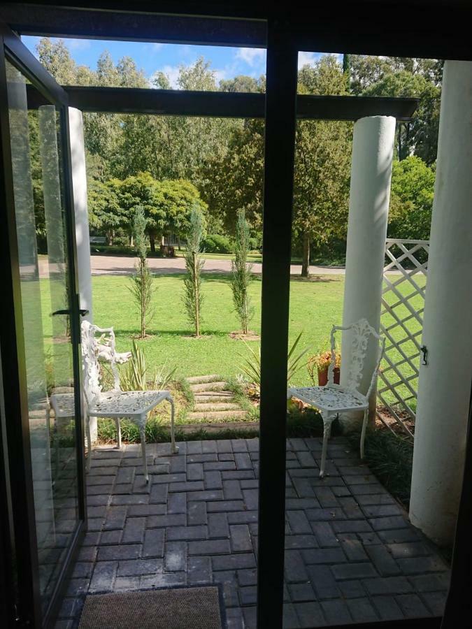 The Fairway Guesthouse Senekal ภายนอก รูปภาพ