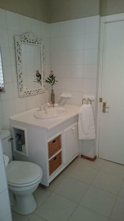 The Fairway Guesthouse Senekal ภายนอก รูปภาพ