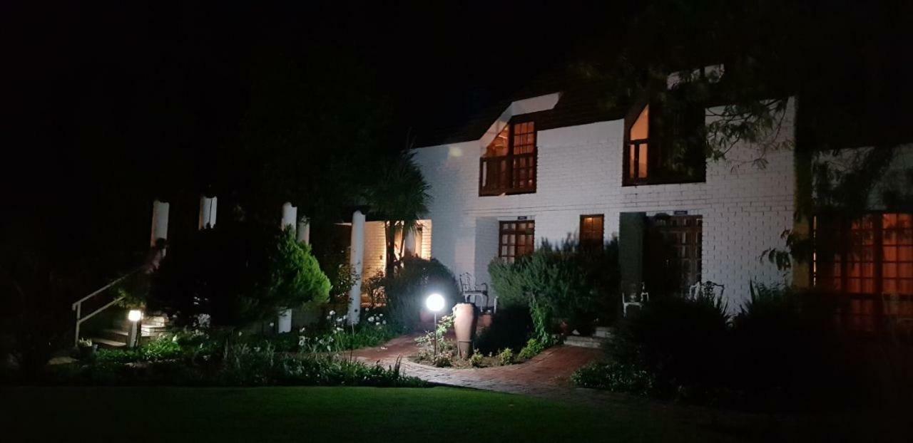 The Fairway Guesthouse Senekal ภายนอก รูปภาพ